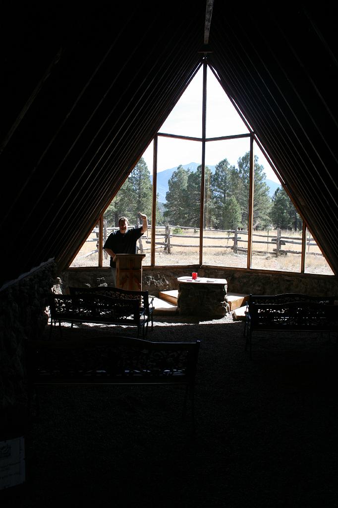 20081026 Grand Canyon 080.jpg - Ivon preaching at the Chapel of the Holy Dove.